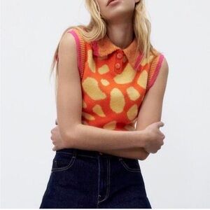 ZARA Semi Cropped Sweater giraffe print